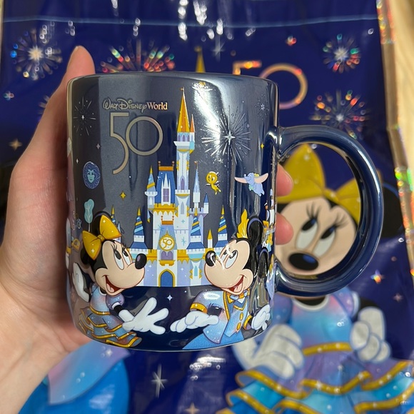 Walt Disney World 50th Anniversary exclusive Mug - Picture 1 of 4